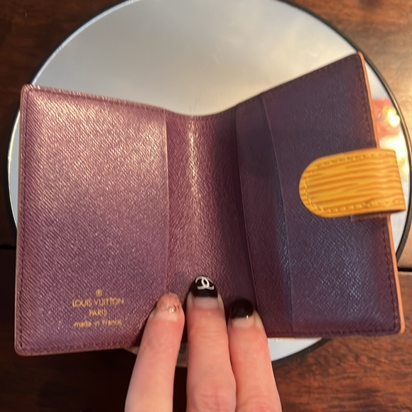 Louis Vuitton Epi Mini Agenda Cover Yellow & Purple - Picture 9 of 13